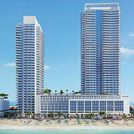 Ultra Luxury Emaar Beachfront - Private Beach And Pool ドバイ エクステリア 写真