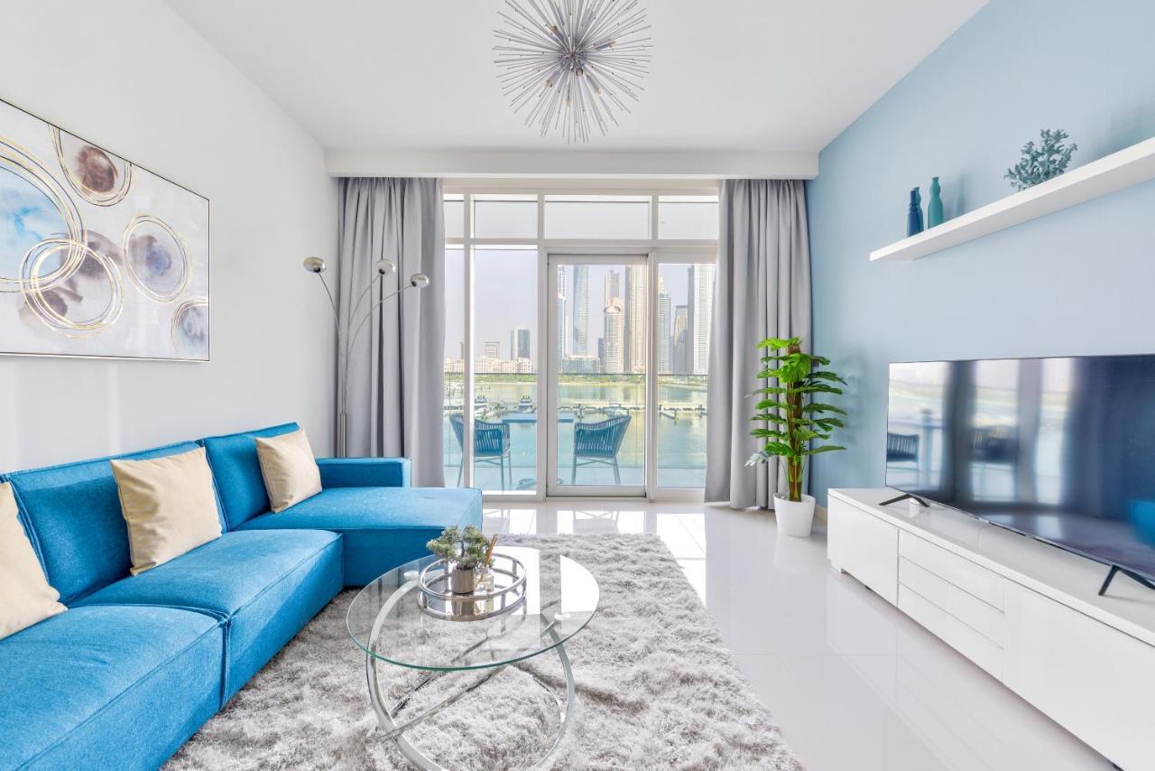 Ultra Luxury Emaar Beachfront - Private Beach And Pool ドバイ エクステリア 写真