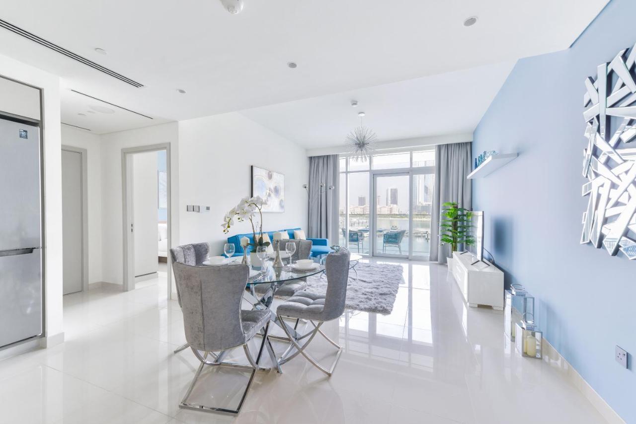 Ultra Luxury Emaar Beachfront - Private Beach And Pool ドバイ エクステリア 写真