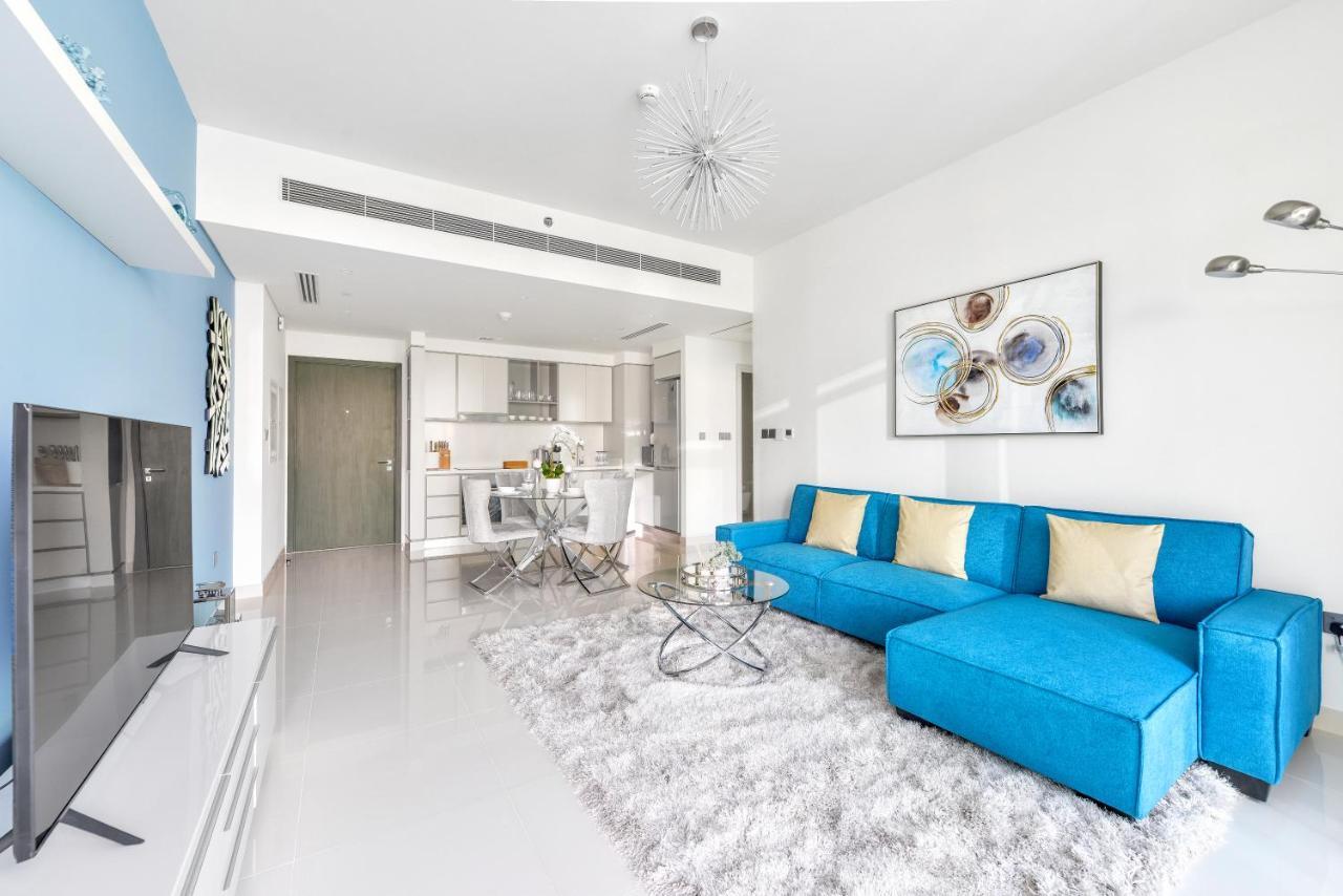 Ultra Luxury Emaar Beachfront - Private Beach And Pool ドバイ エクステリア 写真